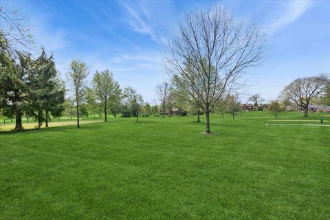 Tiny photo for 685 Golf Club Lane, Frankfort, IL 60423 (MLS # 12577310)