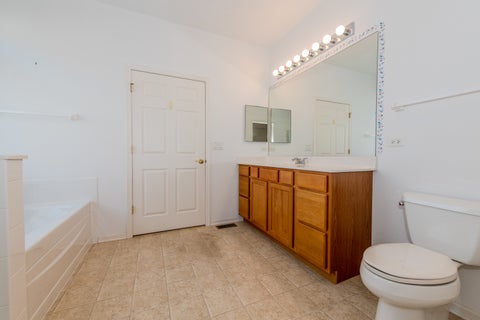 Tiny photo for 21243 Lily Lake Lane, Crest Hill, IL 60403 (MLS # 12690824)