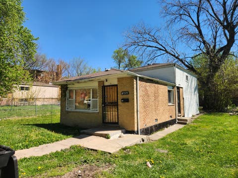 Tiny photo for 6717 S Rhodes Avenue, Chicago, IL 60637 (MLS # 12647374)