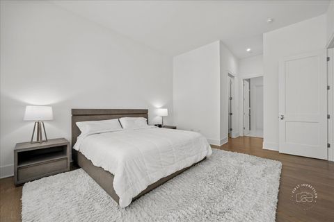 Tiny photo for 195 N Addison Avenue #PH03, Elmhurst, IL 60126 (MLS # 12354465)