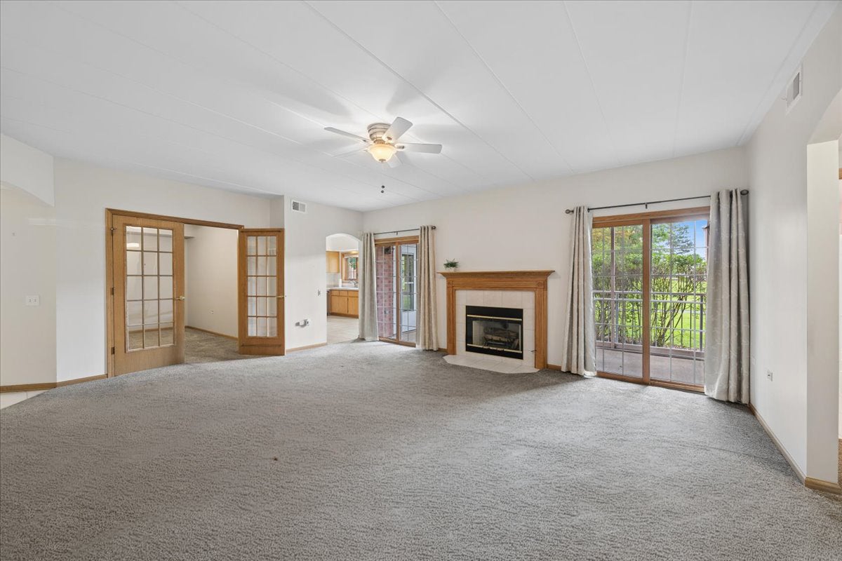 11525 Settlers Pond Way 1D