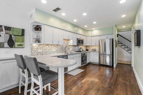 Tiny photo for 718 S WASHINGTON Avenue, Park Ridge, IL 60068 (MLS # 12525100)