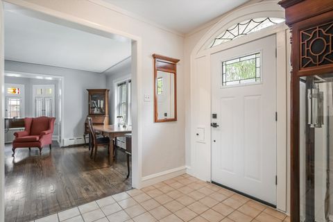 Tiny photo for 718 S WASHINGTON Avenue, Park Ridge, IL 60068 (MLS # 12525100)