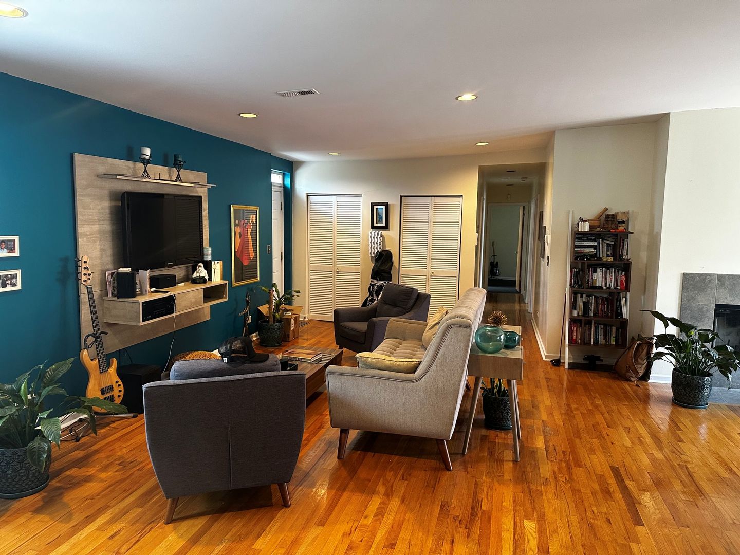 4014 S Drexel Boulevard 4R