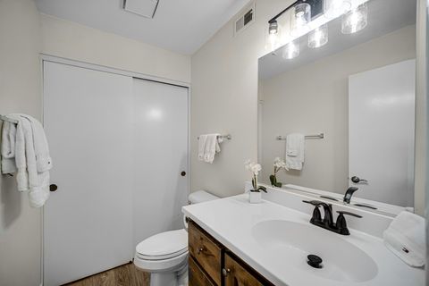 Tiny photo for 5202 Winslow Circle #C, McHenry, IL 60050 (MLS # 12492718)