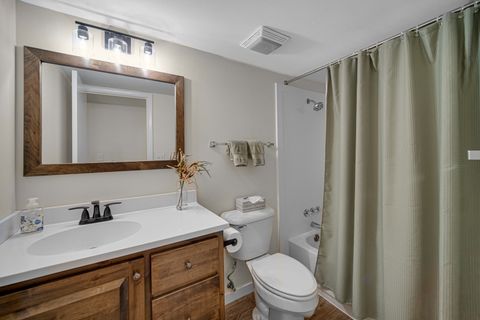 Tiny photo for 5202 Winslow Circle #C, McHenry, IL 60050 (MLS # 12492718)