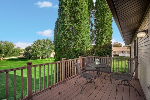 Tiny photo for 5202 Winslow Circle #C, McHenry, IL 60050 (MLS # 12492718)