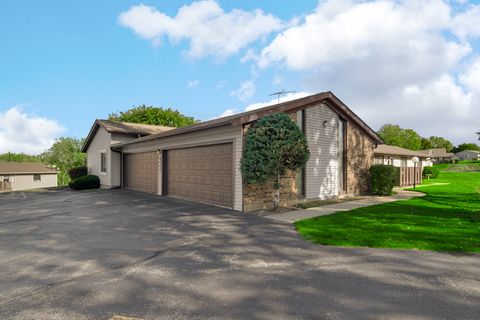 Photo of 5202 Winslow Circle #C, McHenry, IL 60050 (MLS # 12492718)