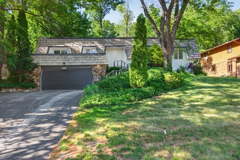 Photo of 5154 CROFTON Drive, Rockford, IL 61114 (MLS # 12687413)