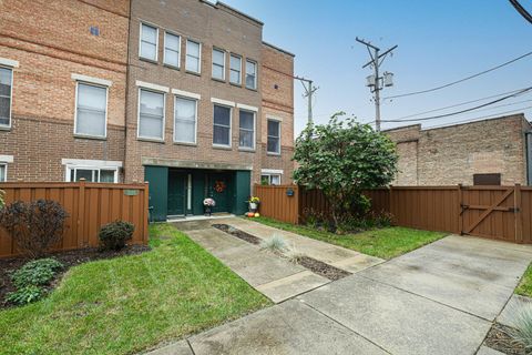 Photo of 7241 Franklin Street #B, Forest Park, IL 60130 (MLS # 12498180) Photo of 7241 Franklin Street #B, Forest Park, IL 60130 (MLS # 12498180)