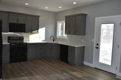 Tiny photo for 225 S Pine Street, El Paso, IL 61738 (MLS # 12593565)