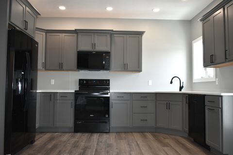 Tiny photo for 225 S Pine Street, El Paso, IL 61738 (MLS # 12593565)