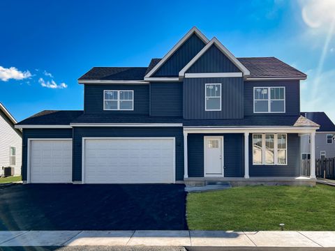 Photo of 94 W Crabapple Avenue, Cortland, IL 60112 (MLS # 12571262)