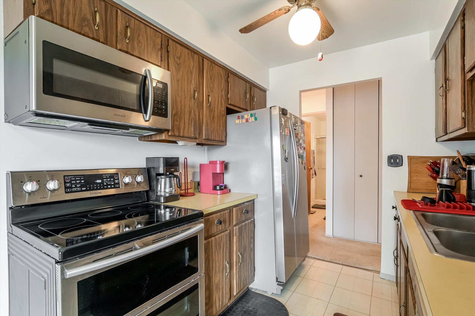 500 W Huntington Commons Road 157