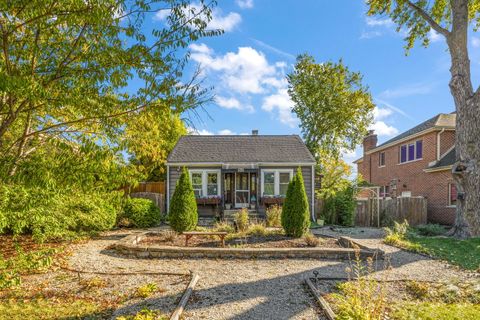 Tiny photo for 445 S Ellis Street, Bensenville, IL 60106 (MLS # 12508184)