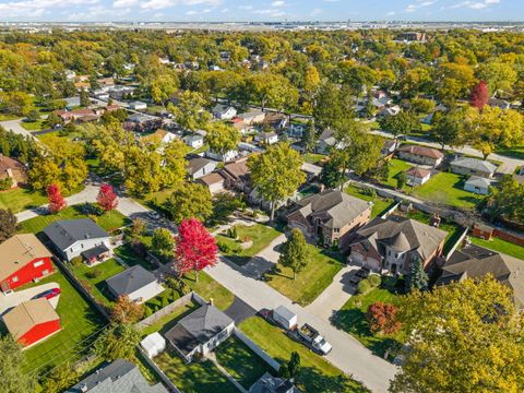 Tiny photo for 445 S Ellis Street, Bensenville, IL 60106 (MLS # 12508184)