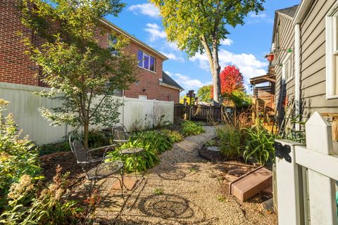 Tiny photo for 445 S Ellis Street, Bensenville, IL 60106 (MLS # 12508184)