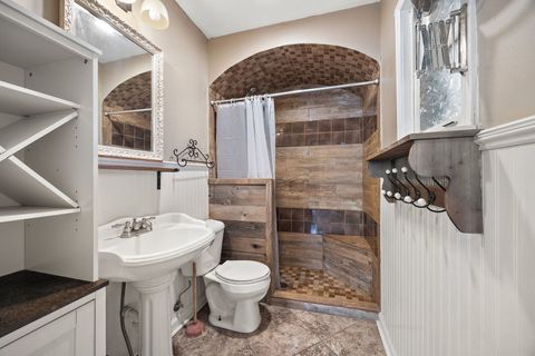 Tiny photo for 445 S Ellis Street, Bensenville, IL 60106 (MLS # 12508184)