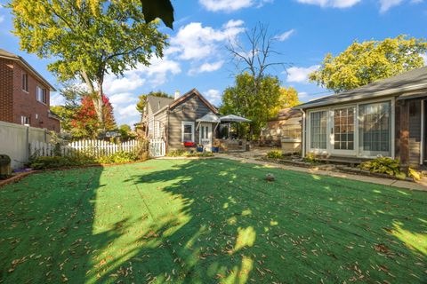 Tiny photo for 445 S Ellis Street, Bensenville, IL 60106 (MLS # 12508184)