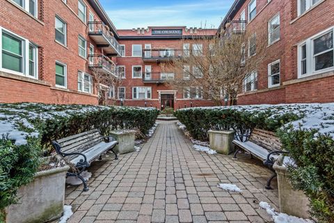 845 W BELLE PLAINE Avenue 2E Chicago IL 60613