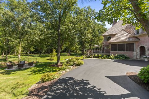 Tiny photo for 1485 Abington Cambs Drive, Lake Forest, IL 60045 (MLS # 12553620)
