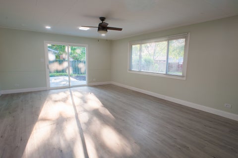 Tiny photo for 530 Maywood Lane, Hoffman Estates, IL 60169 (MLS # 12709055)