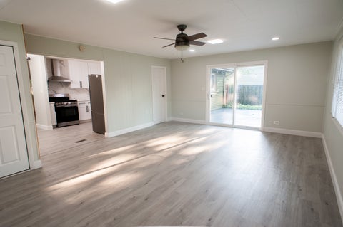 Tiny photo for 530 Maywood Lane, Hoffman Estates, IL 60169 (MLS # 12709055)