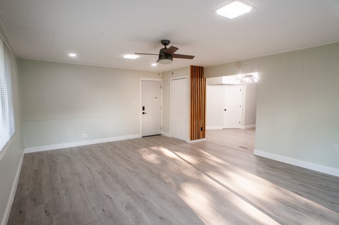 Tiny photo for 530 Maywood Lane, Hoffman Estates, IL 60169 (MLS # 12709055)