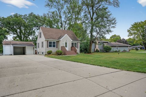 Tiny photo for 1N027 Ethel Street, Wheaton, IL 60187 (MLS # 12487855)
