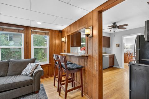 Tiny photo for 1N027 Ethel Street, Wheaton, IL 60187 (MLS # 12487855)