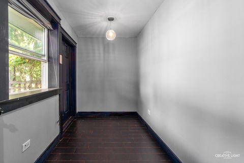 Tiny photo for 911 S 7th Street, St. Charles, IL 60174 (MLS # 12479612)