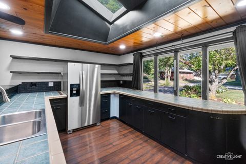 Tiny photo for 911 S 7th Street, St. Charles, IL 60174 (MLS # 12479612)