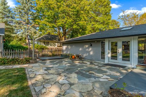 Tiny photo for 911 S 7th Street, St. Charles, IL 60174 (MLS # 12479612)