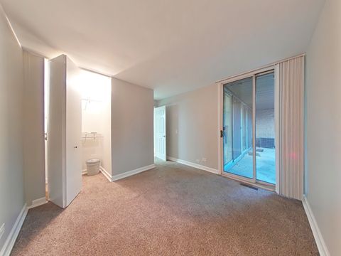 Tiny photo for 5950 Oakwood Drive #1G, Lisle, IL 60532 (MLS # 12520140)