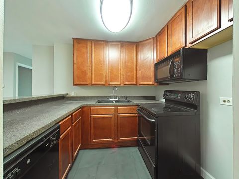 Tiny photo for 5950 Oakwood Drive #1G, Lisle, IL 60532 (MLS # 12520140)