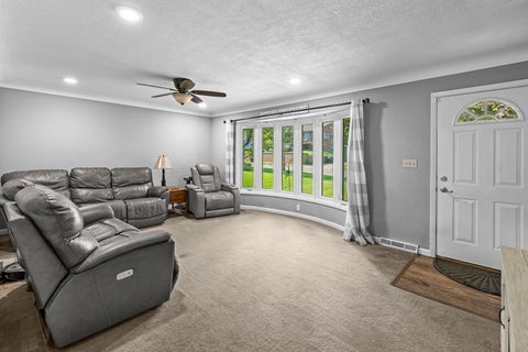 Tiny photo for 3140 11th Avenue, Moline, IL 61265 (MLS # 12718694)