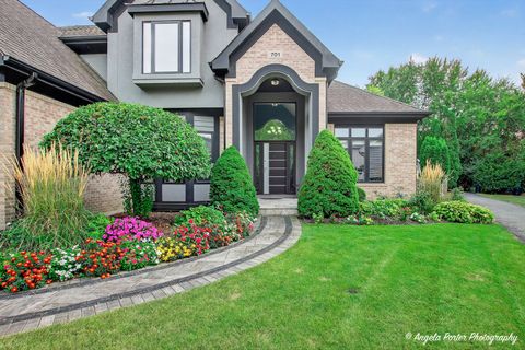 Tiny photo for 701 Caitlin Court, Grayslake, IL 60030 (MLS # 12679836)