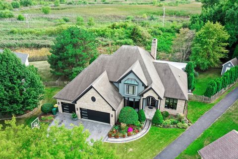 Tiny photo for 701 Caitlin Court, Grayslake, IL 60030 (MLS # 12679836)