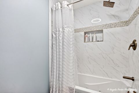 Tiny photo for 701 Caitlin Court, Grayslake, IL 60030 (MLS # 12679836)