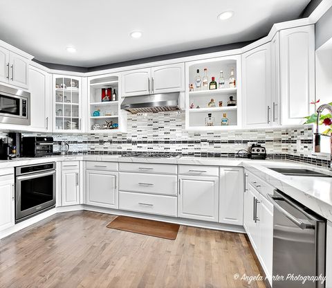 Tiny photo for 701 Caitlin Court, Grayslake, IL 60030 (MLS # 12679836)