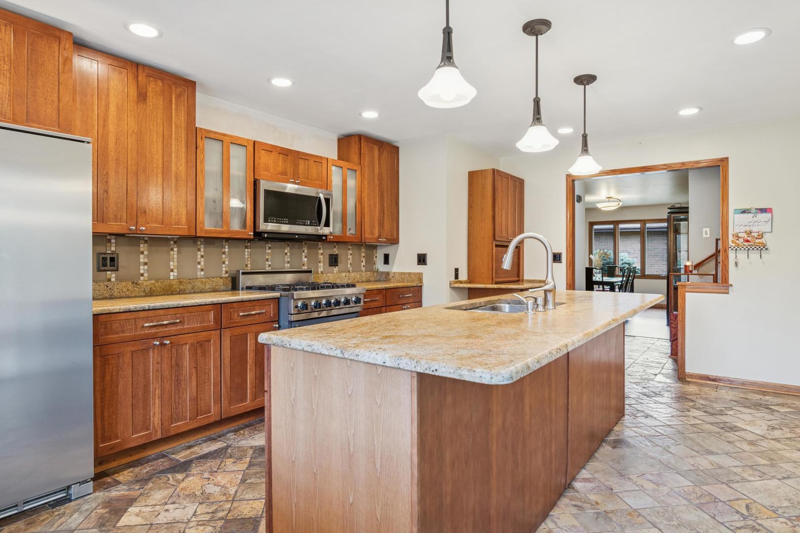 2417 Green Valley Road