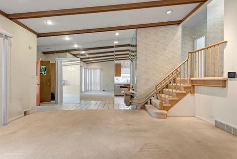 Tiny photo for 7230 N Keeler Avenue, Lincolnwood, IL 60712 (MLS # 12491969)