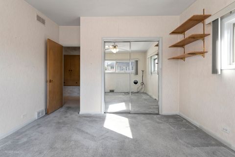 Tiny photo for 7230 N Keeler Avenue, Lincolnwood, IL 60712 (MLS # 12491969)