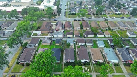 A home in Calumet Park