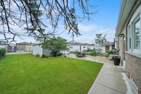 A home in Calumet Park