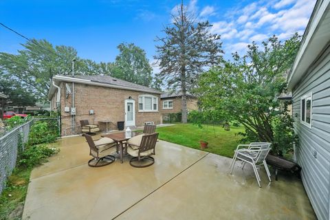 A home in Calumet Park