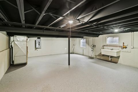 Tiny photo for 1333 N Ridge Avenue, Arlington Heights, IL 60004 (MLS # 12591356)