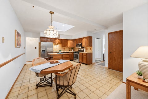 Tiny photo for 1723 E Maya Lane, Mount Prospect, IL 60056 (MLS # 12756671)