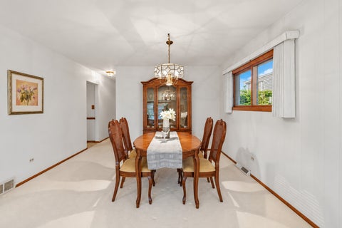Tiny photo for 1723 E Maya Lane, Mount Prospect, IL 60056 (MLS # 12756671)