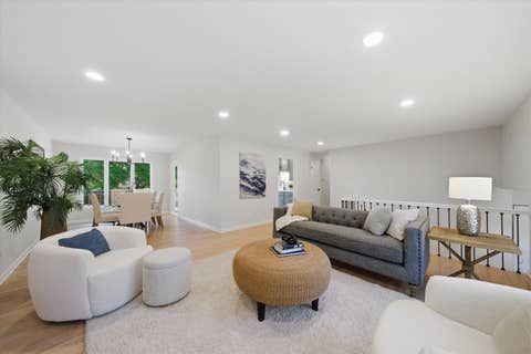 Tiny photo for 34 Berkshire Drive, Wheeling, IL 60090 (MLS # 12678796)